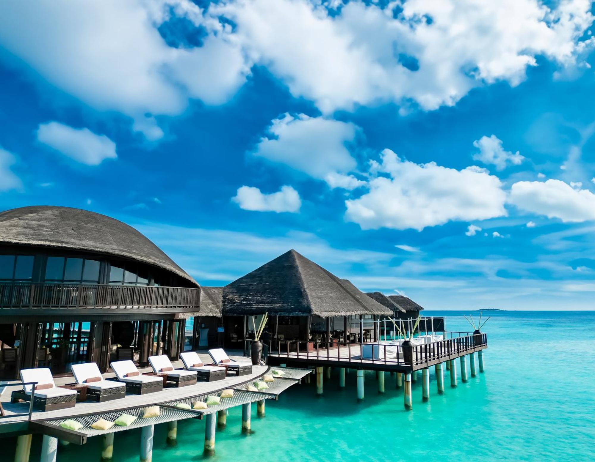 Coco Bodu Hithi Hotel North Male Atoll Exterior photo