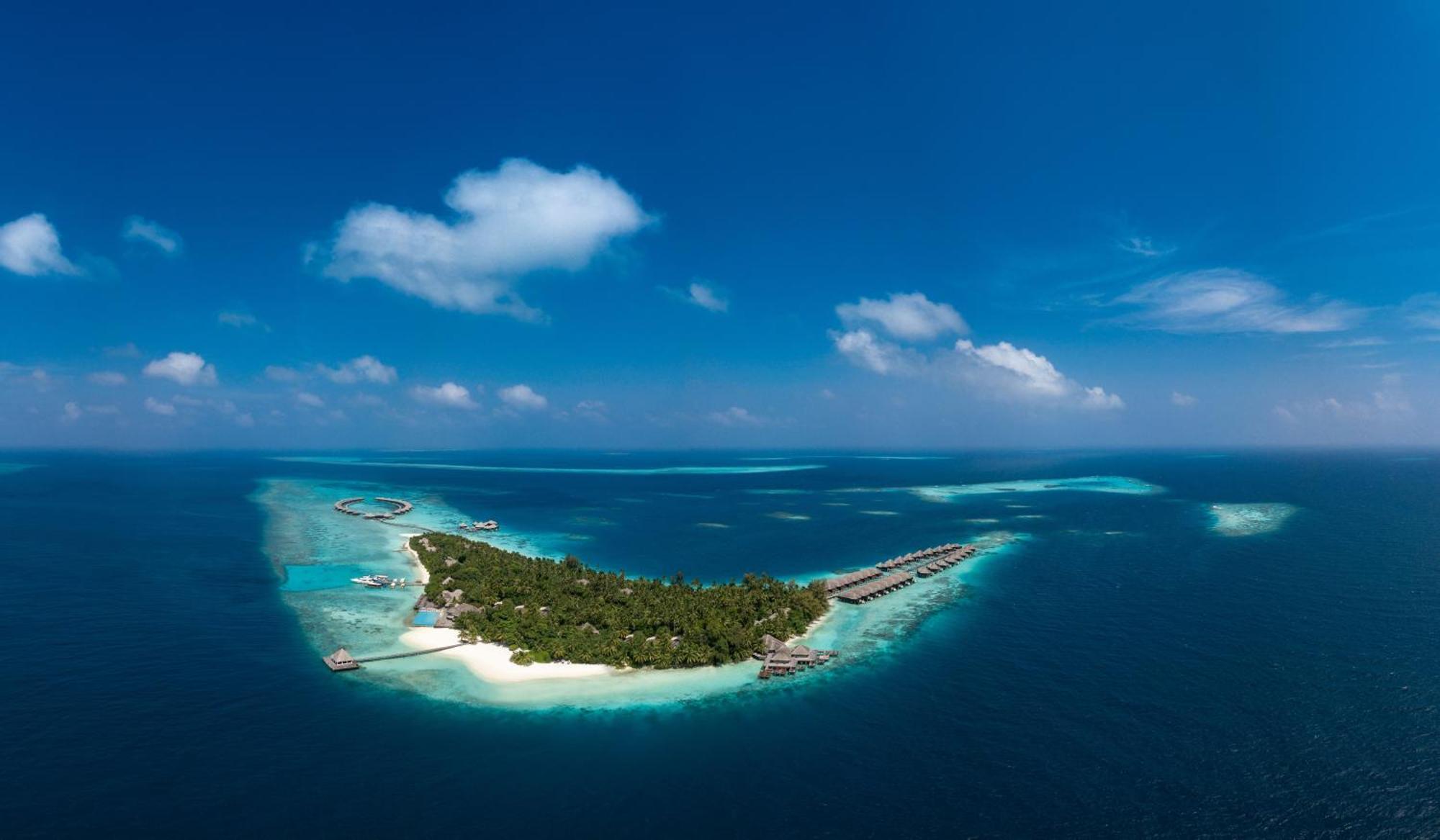 Coco Bodu Hithi Hotel North Male Atoll Exterior photo